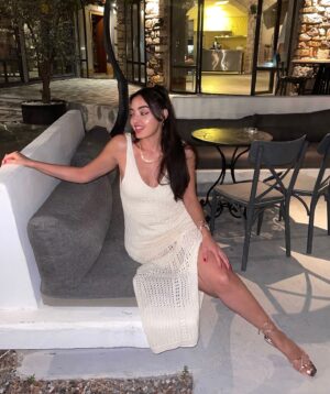 Nila Fırat Instagram - Sıralama yanlış 🤭✨✨✨