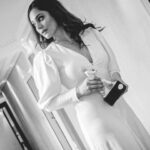 Nilam Farooq Instagram – ✨ BAYERISCHER FILMPREIS ✨ als beste Hauptdarstellerin für „Contra“ – unglaublich… im Leben hätte ich mir diese Auszeichnung nicht erträumt… bin unendlich dankbar.

PS: Die ausgefallene After Show fordere ich hiermit offiziell ein, sobald wie wieder möglich, bitte – habe da was zu feiern!!!! 

✨✨✨