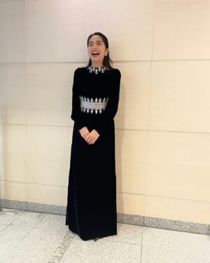 Nimura Sawa Instagram - GINZA ART WALK
2022.12.17-12.25

たくさんの想いが咲く9日間。
メッセージフラワーに私も日頃の感謝の思いを書かせて頂きました！

しかし寒くなってきましたね、
イベントの多い季節温かくして、ハッピーに過ごしてくださいね⛄️
