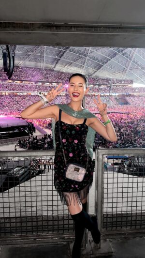 Nina Kozok Instagram - Drop everything now, meet me at the eras tour 🦋