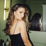 Nina Seničar Instagram - Happy V day loVers ♥️