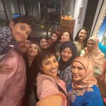 Ning Baizura Instagram - Raya Kedua ngan keluarga ni mmg tak lekang with tawa ria Tq @jmandagie MMG MERIAH.. 2 nd Raya with this family was so full of laughter, love & Happiness … Tq sayangku .. ( must watch till the end) for BTS Really Alamak ( so hard to do this ok ) 🤪🥰
