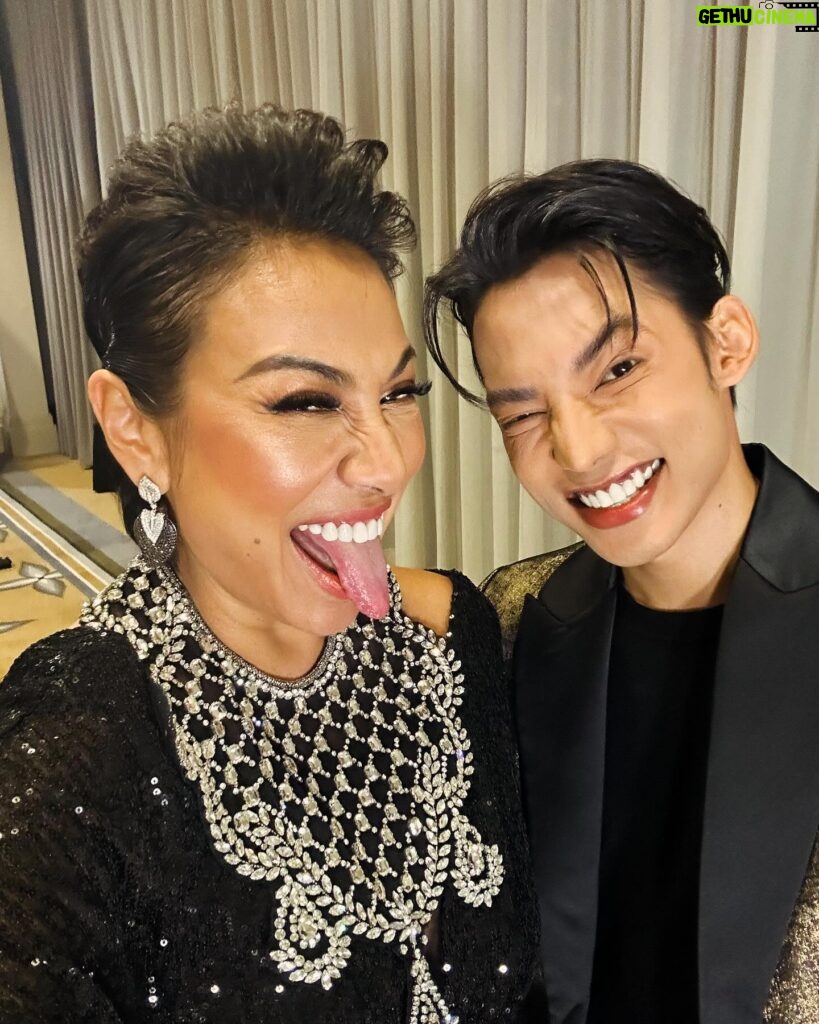 Ning Baizura Instagram - One with my brother @haelhusaini Siapa lagi chomel??? 🤪🥰💕