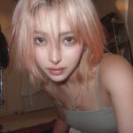 Ninon Instagram - say bye to the blonde eryone