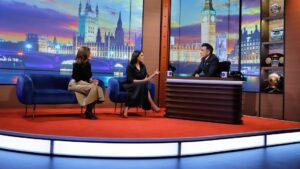 Niousha Noor Instagram - Thank you so much @sinavaliollah and @shadi_asadollahii for having me on your show. It was such a pleasure. ♥️
از سینا و شادی عزیز که من رو به برنامه شون دعوت کردند صمیمانه تشکر می‌کنم.