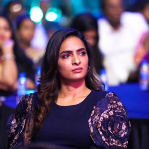 Niranjani Ashokan Instagram - It was an immense pleasure to witness the JFW achievers awards. My hearty congratulations to @simply.nadiya mam #kovaisarala mam @ddneelakandan @anupama.vriksham @bhavanideviofficial #nityashree mam and last but not the least #LREshwari amma, I just loved your persona, you are absolutely unique and inspiring. 
@binasujit mam you are truly amazing and thanks for creating a platform to not only appreciate the successful women but also to motivate the upcoming women ♥️ 
Thanks to @jfwdigital for the invite. This show absolutely had a profound effect on stimulating good vibes and deep aspirations for women 😍💐

.
.

#jfwachieversawards2022 #girlpower #jfwdigital #niranjaniashokan #explore #redcarpet #awards #women #inspiration #motivation #positivevibes
