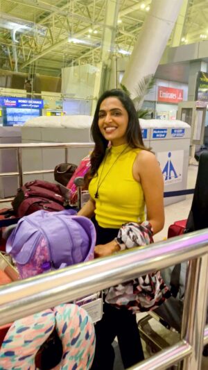 Niranjani Ashokan Instagram - ✈️♥️🌎

.
.

#travel #reels #airport #niranjaniashokan #journey #travelreels #reelsvideo #reelsinsta