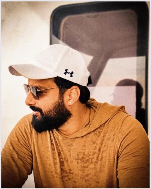 Nirup Bhandari Instagram - Sunshine & shade…