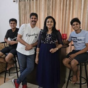Nitha Promy Instagram - Eid Mubarak !!!! Having good food with family, especially in festive seasons, is real happiness... Celebrate this Eid with Alibaba and Bab Arabia ... Special Eid combos available !!!

#arabic #food #foodreel #foodfest #eid  #celebration #happiness #mandi #mutton #biriyani #kapama
#combo #life #family #couple #instagram #instareels #reelsinstagram #mallu #mallugram #reelsinstagram
#fun #mallureels #viral #viralreels #videos #instagood #instafood
