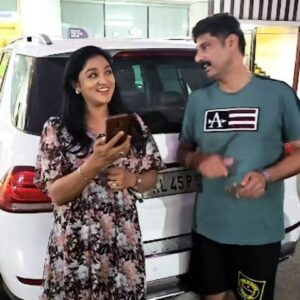 Nitha Promy Instagram - തകർന്നു പോയി.....creativity....

#couple #reels #family #fun #instafamily #reelsinstagram #malayali #travel #instagramers #promykuriakose #nithapromy #instagram #instareels #mallu #viral #viralcouple #mallureels #viralreels #videos  #life #lifereels #comedy #malayalam #mallugram # #malayalamcomedy #instagood #comedyreels #dialogue #kerala