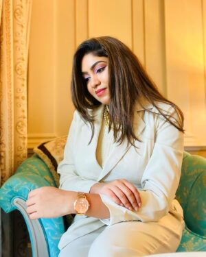 Niyuktha Prasad Instagram - Sometimes I sit & wonder what life would’ve been like if I had done what they wanted me to do, become who they wanted me to become…

#dubai #palazzoversacedubai #zara #zarawoman #versace #love #style #yourself #lifestyle #insta #instagram #instagood