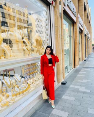 Niyuktha Prasad Instagram - ☮️

#dubai🇦🇪 #ootd #favourite #picture