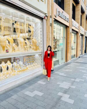 Niyuktha Prasad Instagram - ☮️

#dubai🇦🇪 #ootd #favourite #picture