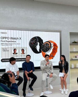 Noella Sisterina Instagram - Sporty talkshow with @taufikhidayatofficial and @glennvictor thank you for having me @oppoindonesia 🤍 #MC #MCjakarta #MCbyNoe