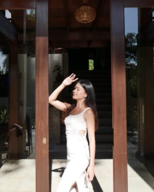 Noella Sisterina Instagram - sun kissed ☀️