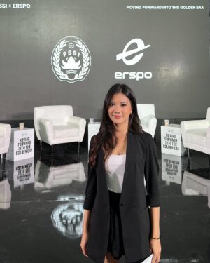 Noella Sisterina Instagram - MC for Press Conference
Kick Off Partnership PSSI x ERSPO “Moving Forward Into The Golden Era”
Di hadiri oleh:
Bapak Erick Thohir - Ketua PSSI
Bapak Muhammad Saddad - CEO Erigo
Bapak Ernanda Putra - Founder & CEO Makna Group
#MC #masterofceremony #MCbyNoe