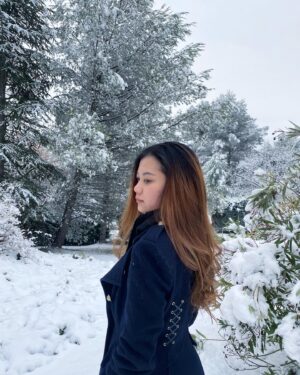 Noella Sisterina Instagram - lets go below zero ❄️⛄️