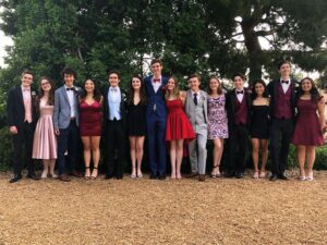 Noelle Sheldon Instagram - Prom!! Ft. every single prom pose ever