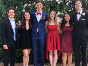 Noelle Sheldon Instagram - Prom!! Ft. every single prom pose ever