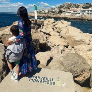 Nolwenn Leroy Instagram - 🩵🤍⚓️ 
Bienvenue au Belem & à la flamme Olympique⛵️🔥@paris2024 @villemarseille @troismatsbelem