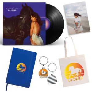 Nolwenn Leroy Instagram - J’ai glissé un petit mot et quelques petites surprises à tous ceux qui précommanderont « La Cavale » sur la boutique officielle en ligne, avant sa sortie le 12/11. L.O.V.E #lacavale
➡️ lien dans la bio