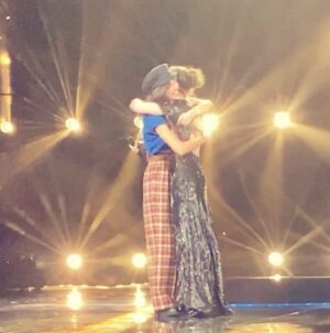 Nolwenn Leroy Instagram - Elle n’a pas que l’amour. Elle a le talent et l’authenticité💎 Bravo à @annesila pour son formidable parcours @thevoice_tf1 Tellement mérité♥️🏆♥️