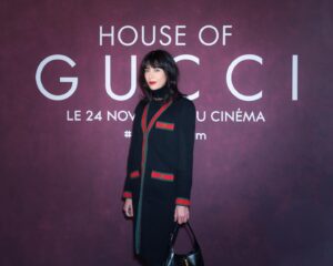 Nolwenn Leroy Instagram - « Father, Son & House of Gucci » @houseofguccimovie @gucci ❤️💚🖤