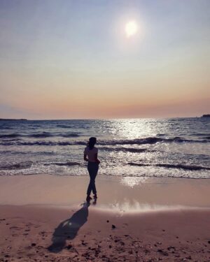 Nolwenn Leroy Instagram - D’une mer à l’autre...🌊🌞 #mediterranee #eteindien