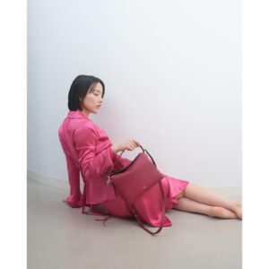 Non Instagram - ❤️ Photo: Masami Naruo at SEPT Styling: Tomoko Kojima Hair: Waka Adachi at eight peace Make up: Shie Kanno #CdeCartier #Cartier @cartier @tfpjp