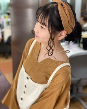 Nono Maida Instagram - 亜子ママ(#仁村紗和 さん)と一緒に
夜ドラ『あなたのブツが、ここに』の取材会に参加させていただきました😊
緊張しましたが、亜子ママのおかげで楽しくお話出来ました🐇

3枚目はなんかおもしろ写真だったので、落書きしてみました🕶

#NHK  #夜ドラ 
#あなたのブツがここに 📦
#毎田暖乃  #ルート