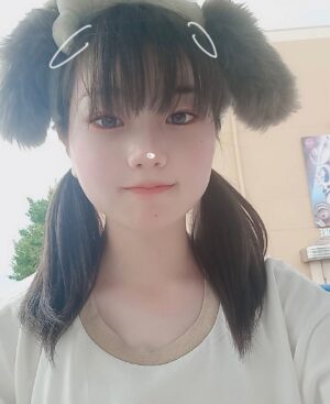 Nono Maida Instagram - 今日で12歳になりました！！
最近は#usjホラーナイト が大好きでお気に入りのゾンビに会いに行ったりして楽しんでます♪

いつも応援してくださっている皆様、
改めてありがとうございます😊
皆様の応援のおかげで頑張れています。

これからも頑張ります！！
#毎田暖乃