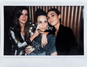 Noomi Rapace Instagram - In Paris for Givenchy by my friend Matthew Williams
Thank you for an unforgettable show in the rain haha❤️