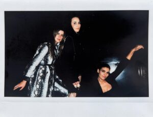Noomi Rapace Instagram - In Paris for Givenchy by my friend Matthew Williams
Thank you for an unforgettable show in the rain haha❤️