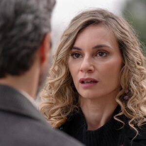 Norma Ruiz Instagram - Hoy se cierra una etapa muy importante de mi vida. Gracias a todos los q habéis seguido @amaresparasiempre x todo vuestro cariño y a esta gran serie q me ha dado tanto en un momento tan importante de mi vida. Sofía Carbonero me ha llevado a lugares q jamás había explorado. El viaje ha sido muy intenso xo liberador. He tenido los mejores compañeros del mundo y una producción con una calidad humana como yo soñaba q podia existir! Gracias @diagonaltelevisio @atresmediacom @_eduardocasanova por hacer lo IMPOSIBLE, POSIBLE. HASTA SIEMPRE🩷