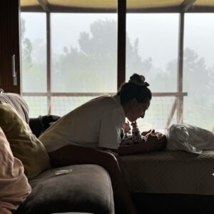 Noua Wong Instagram - Sonhando acordada. 
Feliz dia das mamães e que nunca nos falte forças para acreditar que somos muito capazes. 
#mom #motherday