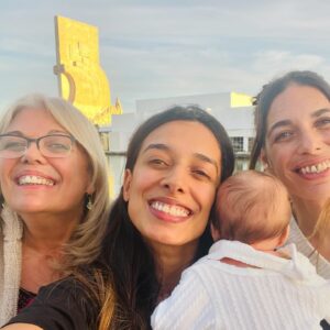 Noua Wong Instagram - Sonhando acordada. 
Feliz dia das mamães e que nunca nos falte forças para acreditar que somos muito capazes. 
#mom #motherday