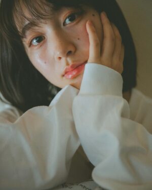Nozomi Hanayagi Instagram - 2024🐉
⁡
始まってしまいましたな〜〜早いね
⁡
悲しいニュースが溢れていて胸が痛くて
少しSNSと距離を置いていました
⁡
どうか一刻も早く状況が回復しますようにと祈るばかりです
⁡
年末は毎日のようにラーメン食べてたから
そろそろ節制せねばね
⁡
愛に溢れた一年に
今年もよろしくね( ᷇࿀ ᷆ )

⁡