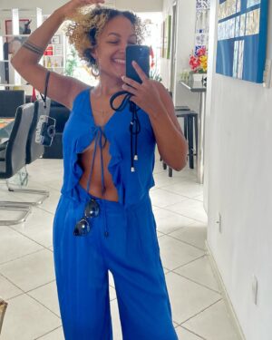 Nubya Garcia Instagram - A week of my new single out in the world ! Thank you all for playing and sharing it !

Fortify - as I said on my live last week I guess the best way to describe my intentions behind the track is that it’s about strengthening yourself mentally and physically. To protect yourself from the wildness of life, so that you can continue to elevate and just be.. people will try to bring you down, undervalue you, whatever it may be.. it’s about finding the ways in which you can nourish your soul to keep moving forward.

I’m glad this tune is a part of your life’s soundtracks at the moment, thank you so much for all the lovely words about it

keep it playing ✨

What fortifies you? 
Me? I’ve got a bunch but here’s a few - my ride or dies, music, plantain, moments of stillness, and training to keep my body feeling strong, feeling the sun and heaaaat