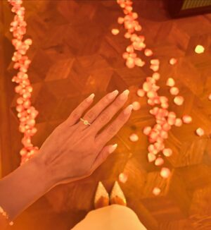 Nur Berfin Çiroğlu Instagram - 🤍💍🤍 Bu arada şaka bi yana ben cidden YES dedim #14032024