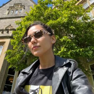 Nur Berfin Çiroğlu Instagram - Harry Potter ı Gülseren Budayıcıoğlu yazsaydı, Hermoniyi kesin ben oynardım ama olanları görüyosunuz..
