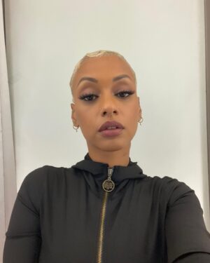 Nura Habib Omer Instagram - WANTED $$$ What’s her story ? Was hat sie verbrochen ? 2019 vs 2024