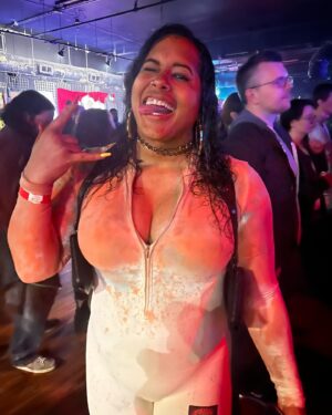 Nyla Rose Instagram - Heading to the @gwar show…. Vs. Leaving the #gwar show…. 😅😅😅 never gets old😜🤘🏽🤘🏽🤘🏽