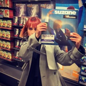 Océane Colom Instagram - Qui a écouté Toï Toï ? 💿
C’est quoi ton top 3? 
Merci infini à tous ceux qui écrivent la suite de l’histoire avec moi 🙏🏻💙