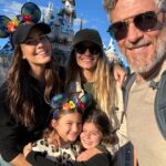 Odette Annable Instagram - Disneyland with our best friends was just as magical and exhausting as I imagined it would be. It was a great day, until none of the adults pictured above remembered where we parked. 🤦🏻‍♀️