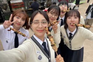 Oh Se-eun Instagram - 부산 수학여행& 백연여고 축제🔺📸