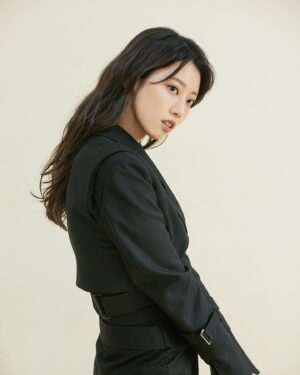 Oh Hye-soo Instagram - 🖤
@studiosantaent http://naver.me/5FlthUcu