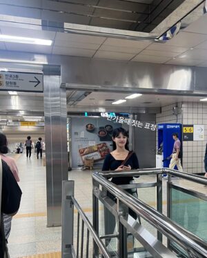 Oh Seung-hee Instagram - 달면 삼키고 쓰면 얼른 삼키자