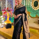 Oindrila Bose Instagram - 🌝🖤