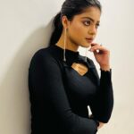 Oindrila Bose Instagram - 🏴 . . . #explore #black #choice #ottd
