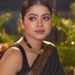 Oindrila Bose Instagram - 🖤🐝